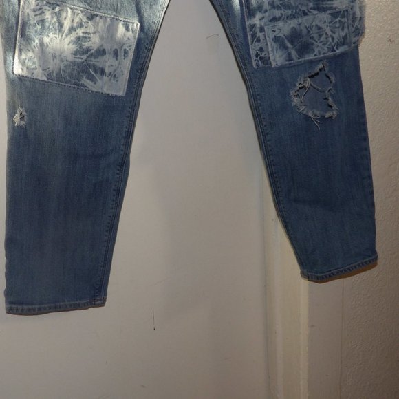 Old Navy Boyfriend MidRise Distressed Patches Skinny Jeans Sz 14 - Picture 4 of 9
